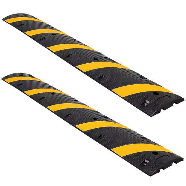Black/Yellow Rubber Sleeping Policeman Ramp
