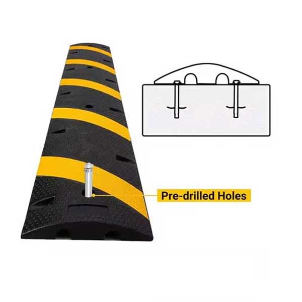 Black/Yellow Rubber Sleeping Policeman Ramp